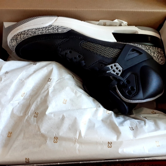 Jordan - Picture 5 of 9